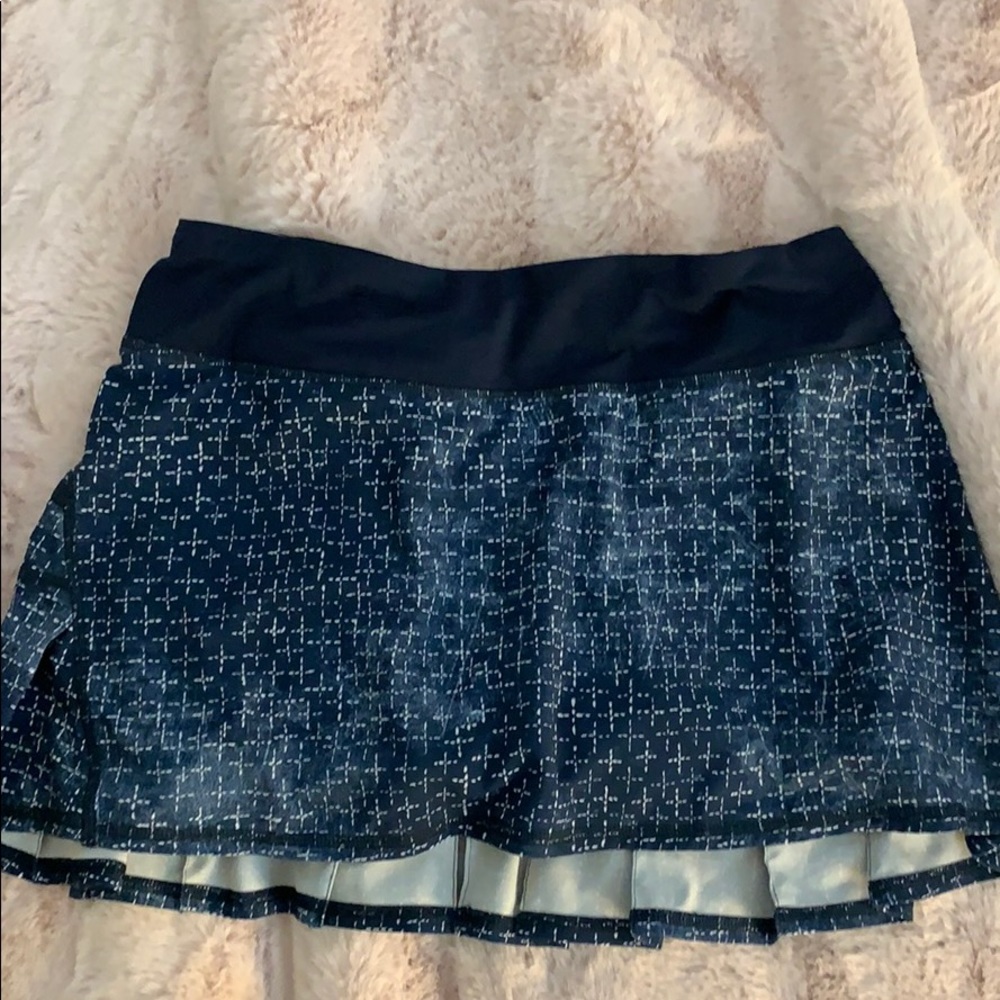 Lululemon Size 6 Cute Navy Tennis Skirt